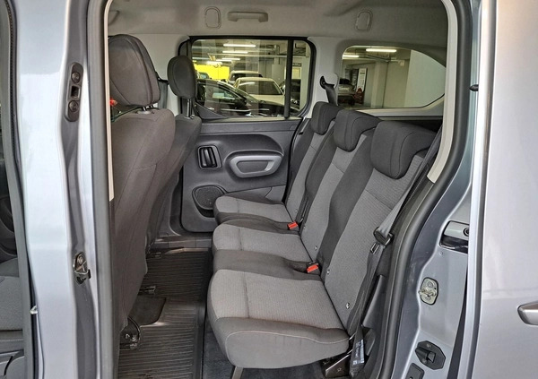 Toyota Proace City Verso cena 94900 przebieg: 146315, rok produkcji 2020 z Kraków małe 529